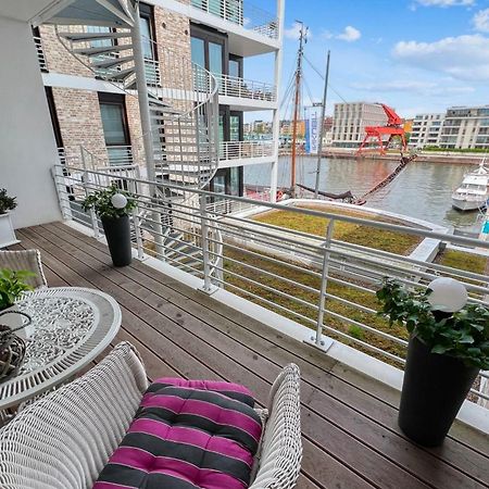 Bootshaus Am Neuen Hafen Apartman Bremerhaven Kültér fotó