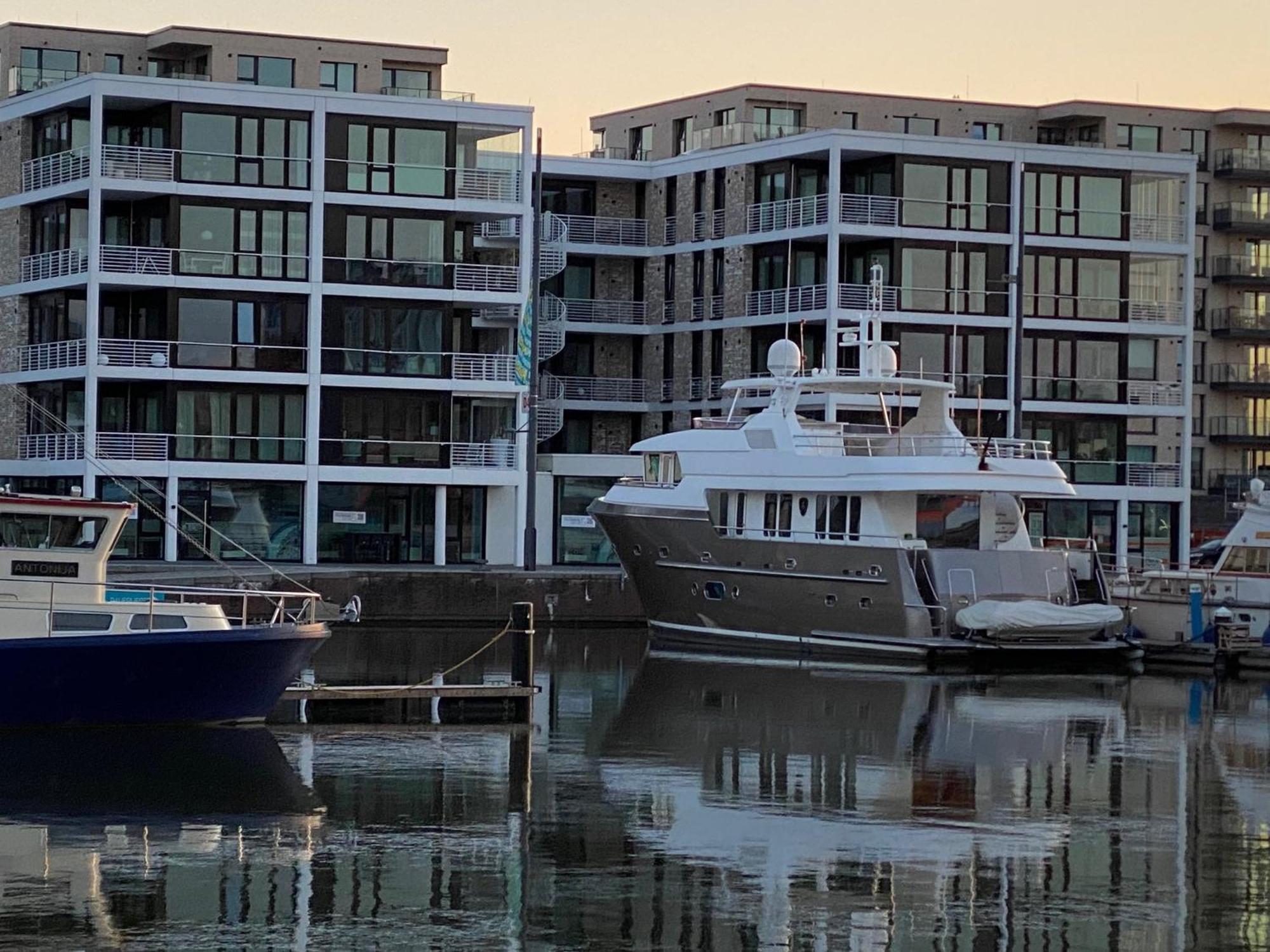 Bootshaus Am Neuen Hafen Apartman Bremerhaven Kültér fotó