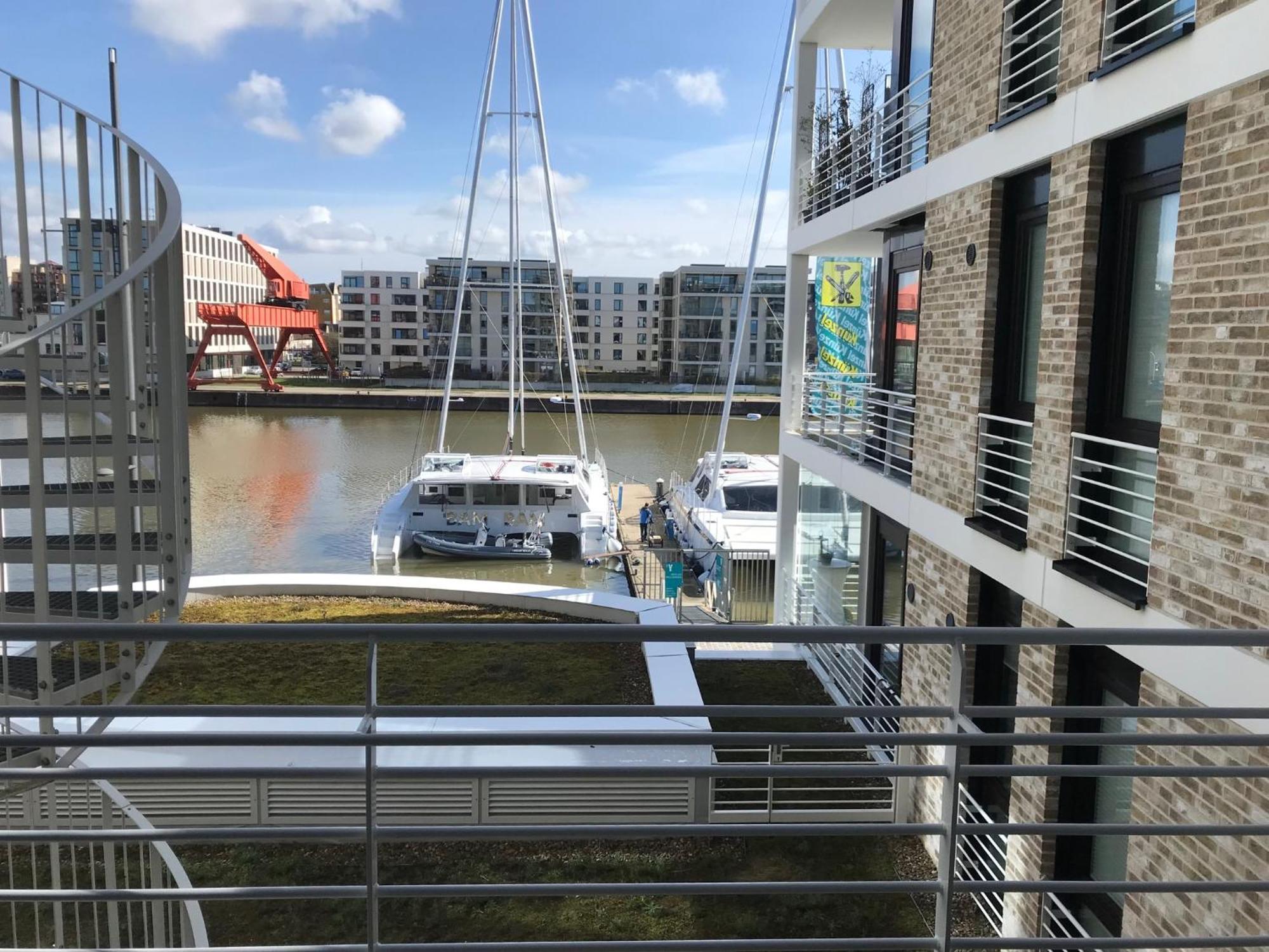 Bootshaus Am Neuen Hafen Apartman Bremerhaven Kültér fotó